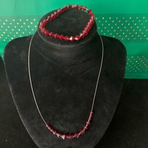 Elegant Red Beaded Necklace and Bracelet Set